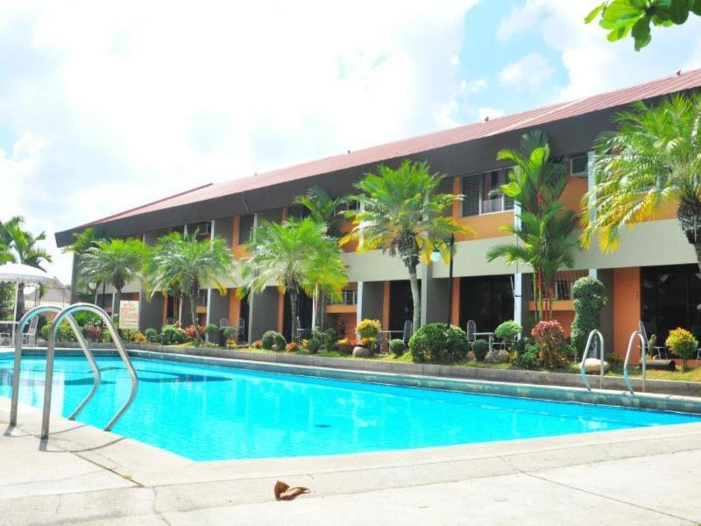 Maharajah Hotel Angeles Esterno foto